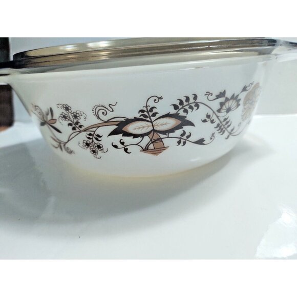 Vintage Pyrex England Brown Floral Vine Round  Casserole Dish with Lid - Picture 2 of 11